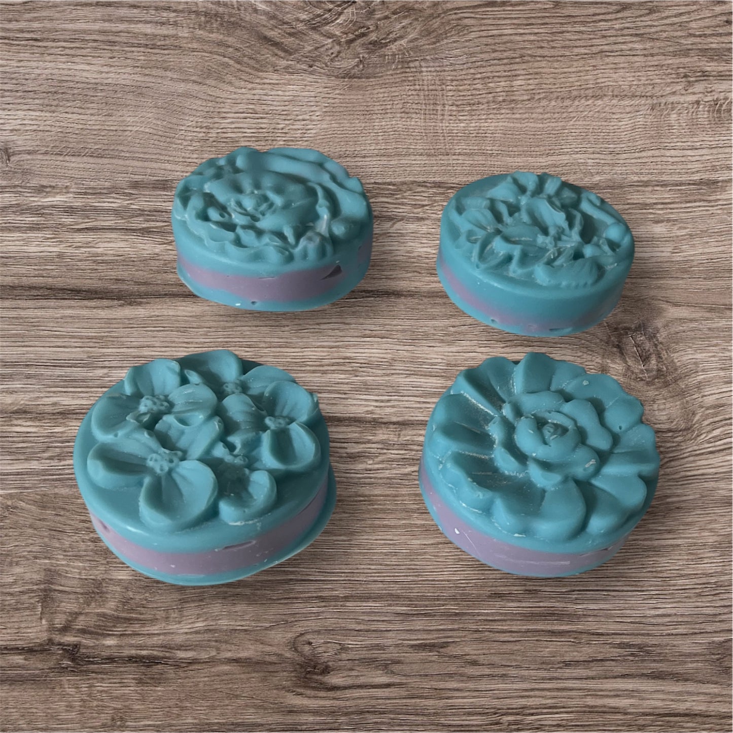 Pork Lard Handmade Soap (Blue and Pink swirl) scent is lavender/rosemary￼